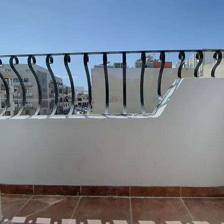 Spacious Corner Maisonette - Blessings Birkirkara Exterior photo