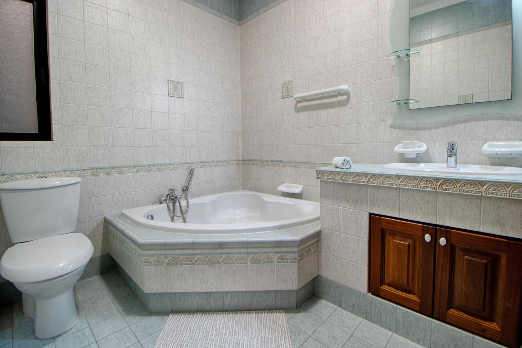 Spacious Corner Maisonette - Blessings Birkirkara